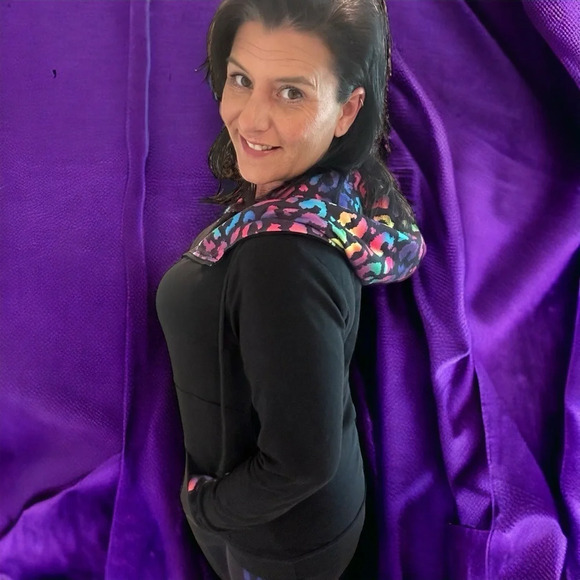 Shirley &‎ Stone Audre Hoodie Neon Leopard Print - Picture 6 of 10